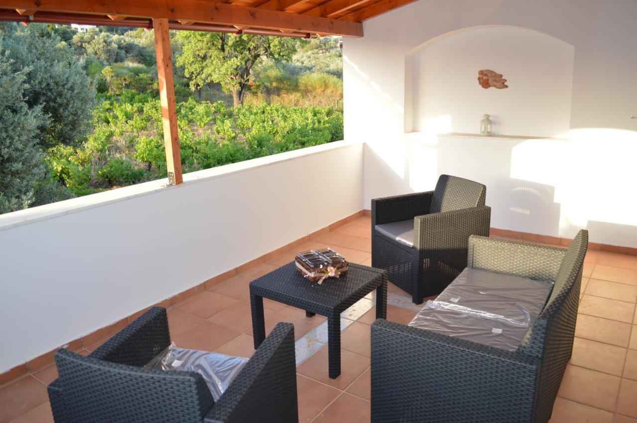 Kouvelia Country Home Luxury Villa Rental Nerotriviá Exterior foto